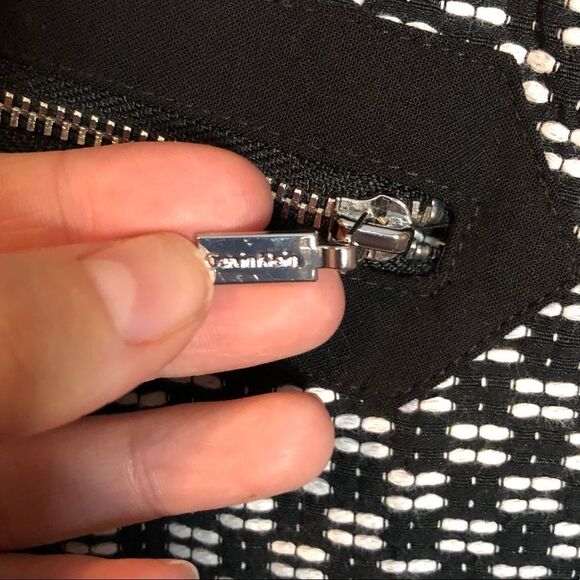 Calvin Klein black & white zip up blazer/ coat - Picture 6 of 9